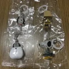 【匿名配送】PEANUTS スヌーピー めじるしアクセサリー