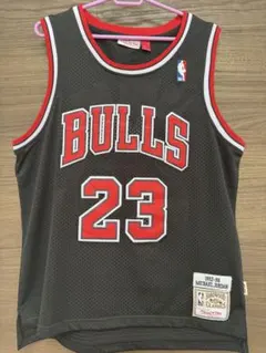 美品】シカゴブルズ PIPPEN #33 Lサイズ スウィングマン NBA 黒 - メルカリ
