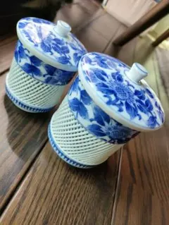 お値下げ透かし網目2客セット　蓋付き湯飲み