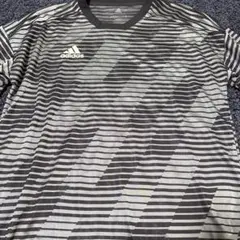 adidasストライプ Tシャツ