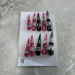 ストーン装飾付きネイルチップ