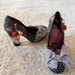 Irregular Choice イレギュラーチョイス 靴 黒 パンプス 24