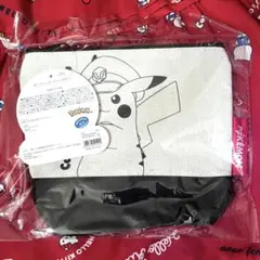 スリーコインズ　ポケモン　ポーチ