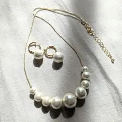 ハンドメイドコットンパールネックレス & イヤリング