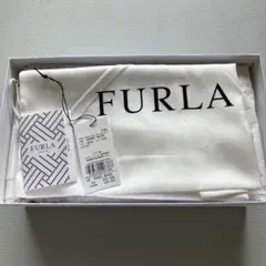 FURLA ブラック ポインテッドトゥ ハイヒール