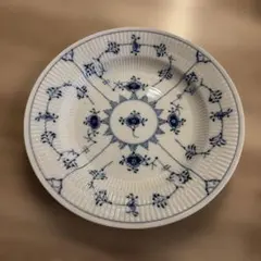 Royal Copenhagen ブルーフルーテッド プレート 624 - メルカリ