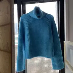 新品未使用　ZARA 水色 タートルネックニット クロップド