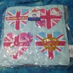 ハローキティ　ミニクッション