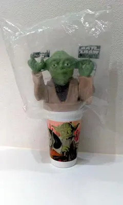 スター・ウォーズ ヨーダ フィギュア付きカップ
