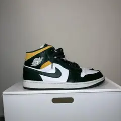 NikeAir Jordan 1 Mid Seattle Supersonics