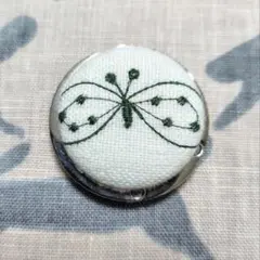 ハンドメイド　ミナペルホネンchoucho　折りたたみバッグフック