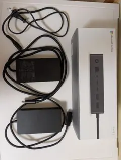 Microsoft Surface Dock 2のサムネイル