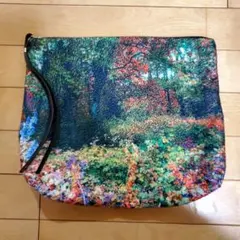 クラッチバッグ