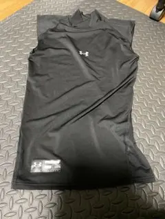 明日まで限定価格 アンダーアーマー ノースリーブ 野球 ジムに 筋トレ