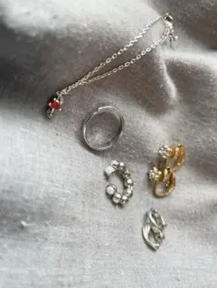 シルバーネックレス・リング・イヤリングセット