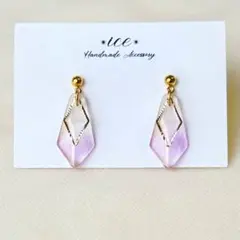 1131◆ピンク　ゴールドパウダー　雫　小ぶり　ハンドメイド　ピアス　イヤリング