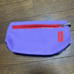 【CLINIQUE】 紫色のポーチ