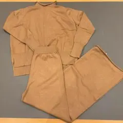 【新品未使用】 ニット パンツ セットアップ ハイネック