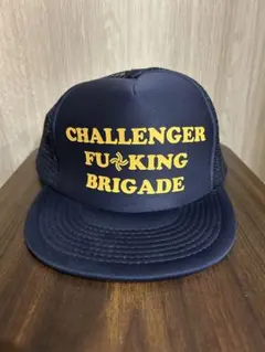 未使用品　challenger キャップ　ネイビー　 缶バッジ付き