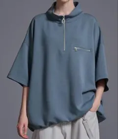 Loose (ルース) ドレープハイポンチ ギミックハーフジップTシャツ