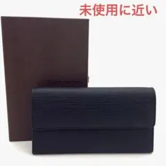 新型 ルイヴィトン エピ 黒 三つ折り 財布 ポルトフォイユ インターナショナル
