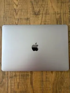 Apple MacBook air 2020 13インチ