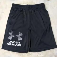 UNDER ARMOUR ハーフパンツ ブラック YLサイズ