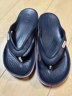 未使用✨Crocs Iconic Comfort サンダル ビーチサンダルのサムネイル