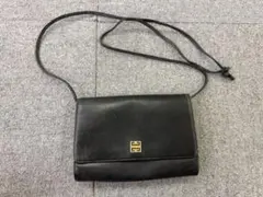 GIVENCHY ジバンシィ ショルダーバッグ レザー ブラック 黒 ゴールドのサムネイル