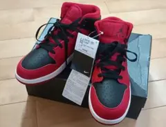 NIKE エア・ジョーダン1 MID (GS) 赤X黒　未使用品　24.5cm