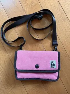 CHUMS サコッシュ ショルダーバッグ ピンクのサムネイル