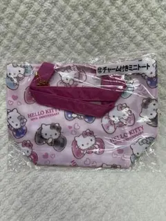 新品①HELLO KITTY 50周年記念ミニトートバッグチャーム付き