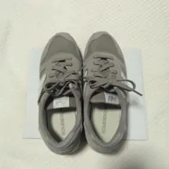 ニューバランス　New Balance グレー スニーカー ML373SHZ