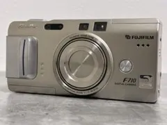 ⭐️外観美品⭐️フジフィルム FUJIFILM FinePix F710 コンデジのサムネイル