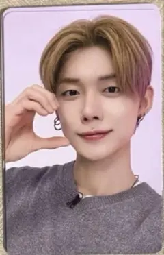 TXT ヨンジュン 7TH YEAR 中華 yizhiyu 5.0ヨントン特典 - メルカリ