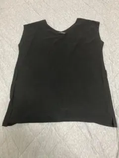 INGNI 黒 ノースリーブ Tシャツ