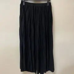 ブラック ワイドパンツ