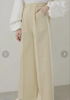 カスタネ　フロントタックスラックスパンツ　イエロー