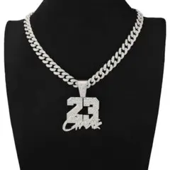 central cee ネックレス