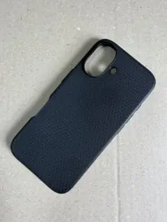Spigen iPhone16用ハードケース 黒
