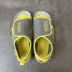 KEEN キッズ サンダル グレー/イエロー　20cm