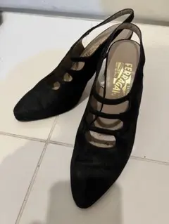 Ferragamo 黒 ミュール