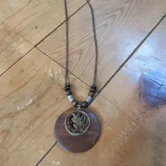 最終値下げ価格！葉のモチーフ ネックレス