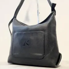 【良品】キタムラ ショルダーバッグ 斜め掛け シボ革 Ｋロゴ ブラック