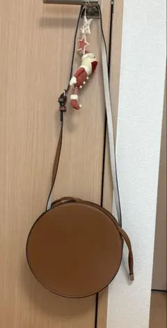 ZARA ブラウン円形ショルダーバッグ ギャザー付き