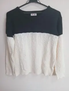 Bye Bye ケーブル編み Vネックセーター　Mサイズ