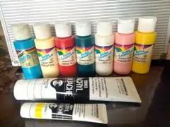 廃盤色多数　デルタ セラムコート＆ターナー アクリルガッシュ、9点　まとめ売り