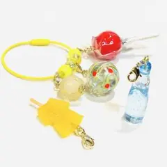 8 お祭りにぎやかジャラジャラキーホルダー　瓶ラムネとパイン飴