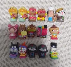 d*3様 アンパンマン　フィギュアセット　びっくらたまご？16個セット