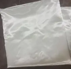 ウェルカムスペース　サテン　布